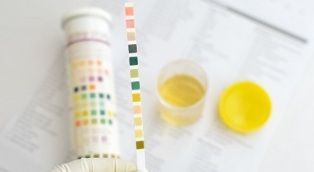 can i smoke before passing urine for testing
