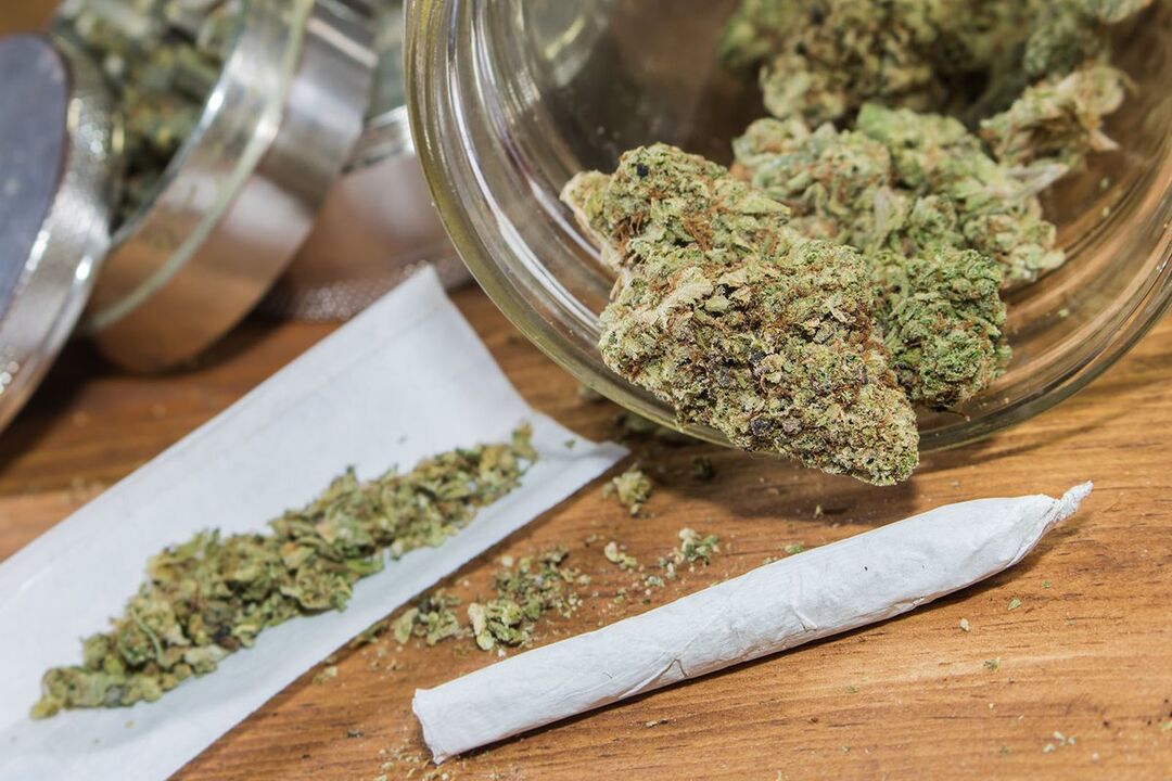 smoking in different ways